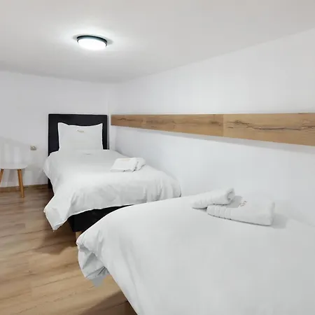 Casa de hóspedes Limnaio 4*