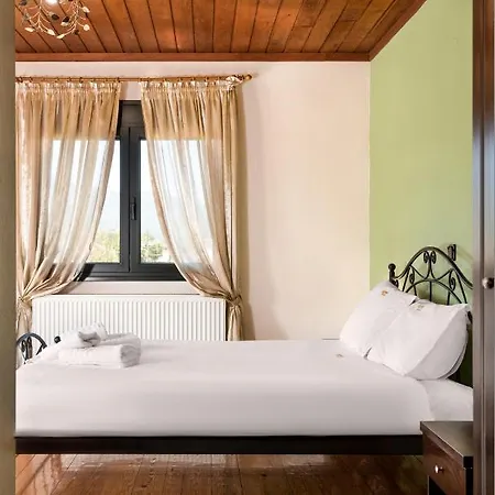 Limnaio Casa de hóspedes 4*