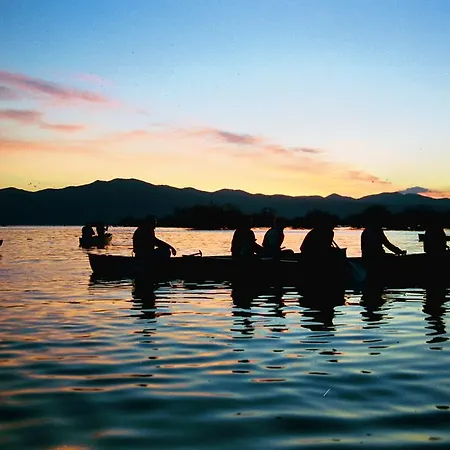 Limnaio Casa de hóspedes 4*