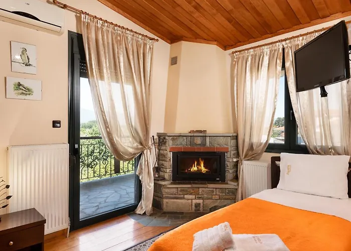 Pensionat Limnaio 4*