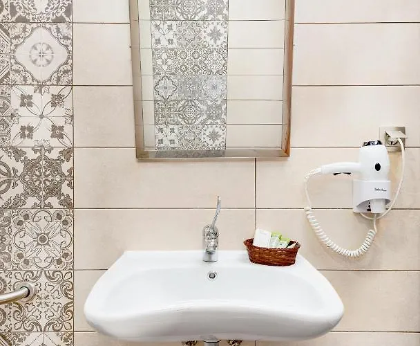 Limnaio Pensionat Khrisokhórafa