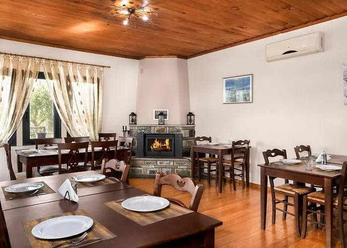 Limnaio Pensionat Khrisokhórafa