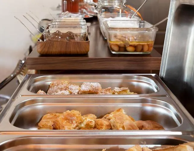 Limnaio Pensionat Khrisokhórafa